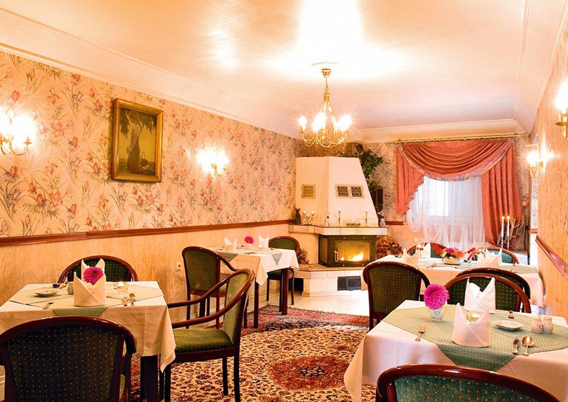Landhotel Schwarzer Adler Suelzetal 外观 照片